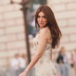 جيهان الشماشرجى تتألق بإطلالة أنيقة في أسبوع باريس للموضة