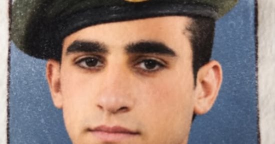 أحمد حلمي يحيي ذكرى نصر حرب أكتوبر بالزي العسكري في احتفالية خاصة