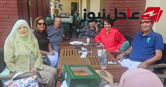 أول ظهور للفنانة سميرة أحمد بعد شائعات مرضها مع شمس البارودي