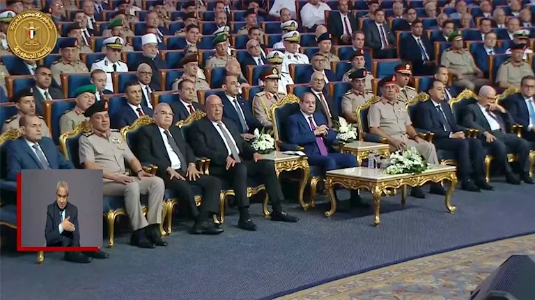 الرئيس السيسي يؤكد في الندوة التثقيفية الـ44 الحفاظ على دستورية الدولة