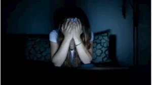 محاولة ابتزاز سيدة في مدينة نصر بعد شراء عامل لهاتفها الشخصي