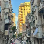 ميل عقار مكون من 12 طابقاً في الإسكندرية وتدخل عاجل لإزالة 5 طوابق