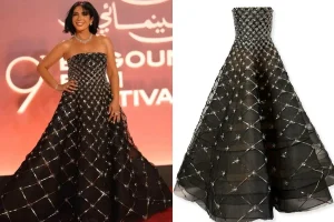 خبراء موضة ينتقدون فستان منى زكي في مهرجان الجونة بسبب تصميمه غير المتقن