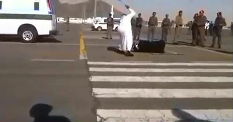 السعودية تحقق في واقعة إعدام شخصين إثر ارتكاب فاحشة داخل مسجد بمكة المكرمة
