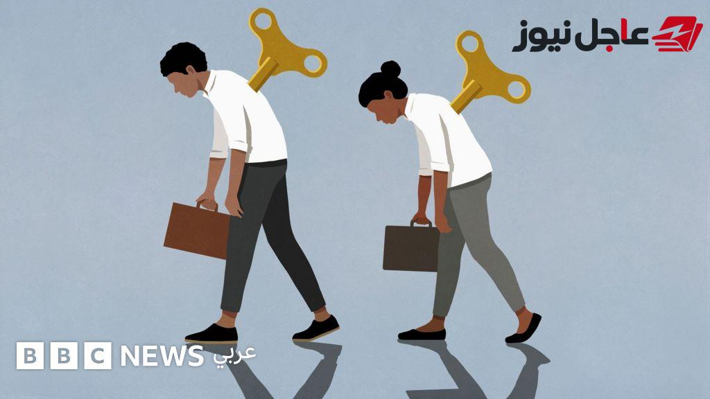تجربة الطاعة العمياء تكشف عن تأثيرها النفسي والاجتماعي وفق دراسات علمية