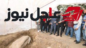 مصري يعثر على تمثالين أثريين ضخمين أمام منزله أحدهما لرمسيس الثاني ويحصل على رحلة عمرة