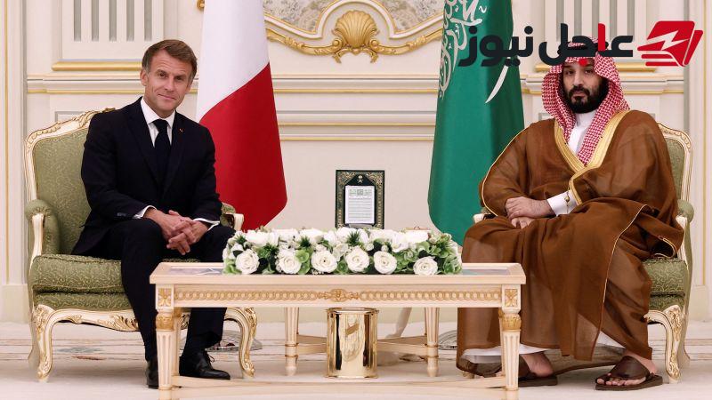 ماكرون يلتقي ولي العهد السعودي محمد بن سلمان في زيارة غير معلنة مسبقًا إلى السعودية