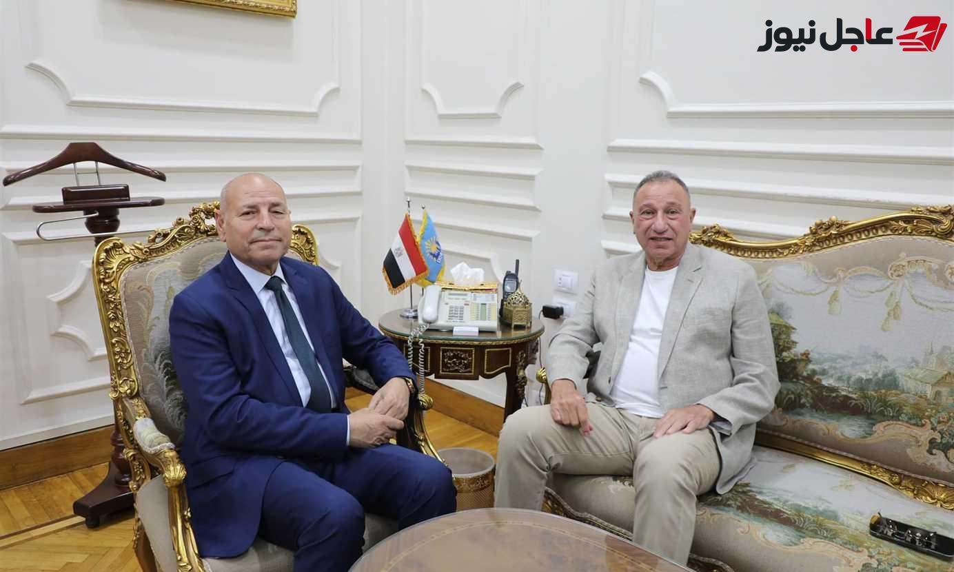 الخطيب يعقد اجتماعًا مع محافظ القاهرة للمشاركة في مبادرة الرئيس