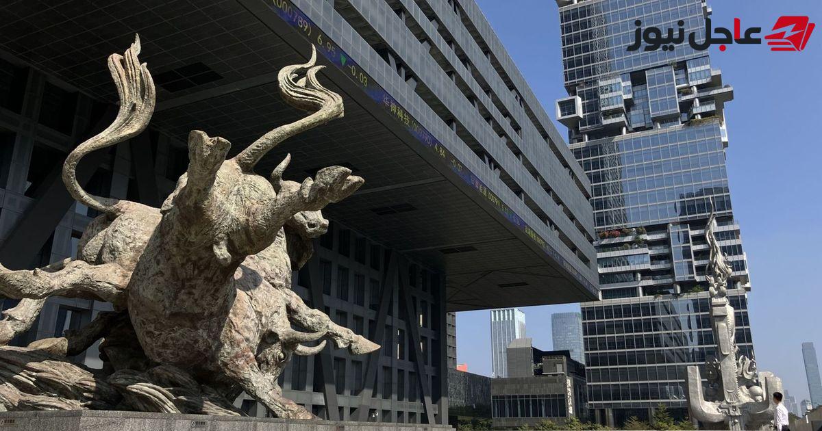 بنك إماراتي يحصل على مليار دولار وشركة كورية تستحوذ على 40% من صادرات نفط هرمز