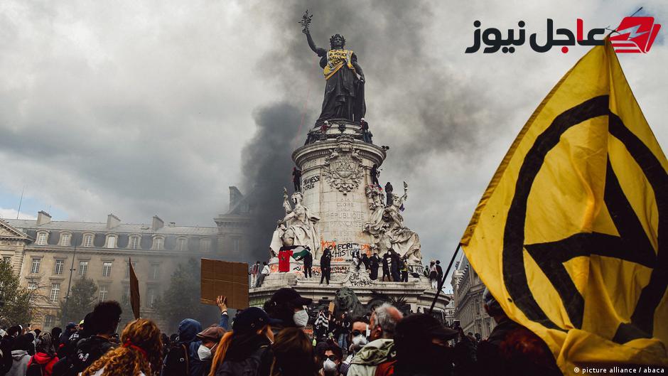 ترامب يعلق على احتجاجات فرنسا ويصف الهجرة بأنها مزقت دولة عظيمة
