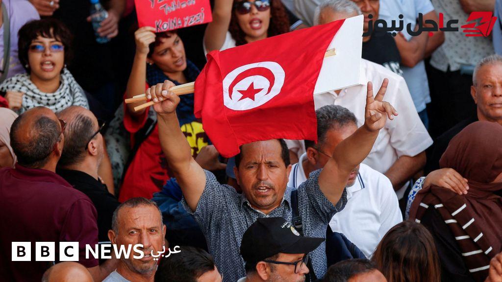احتجاجات حاشدة في تونس ضد قيس سعيّد بسبب غلاء المعيشة وتقييد الحريات