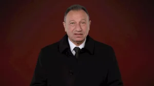 الخطيب يقبل اعتذار الإعلامي مدحت شلبي حسب مصدر لمصراوي
