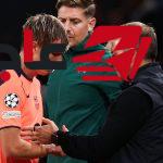 غياب نجم برشلونة عن الكلاسيكو بسبب إصابته في مواجهة باريس سان جيرمان