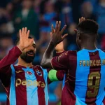 محمد صلاح يقود طرابزون سبور للفوز على هارتس في دوري المؤتمر الأوروبي