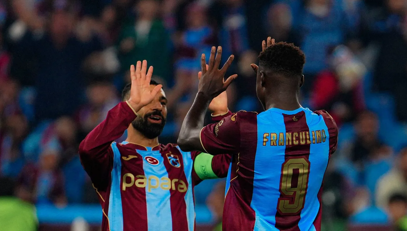 محمد صلاح يقود طرابزون سبور للفوز على هارتس في دوري المؤتمر الأوروبي